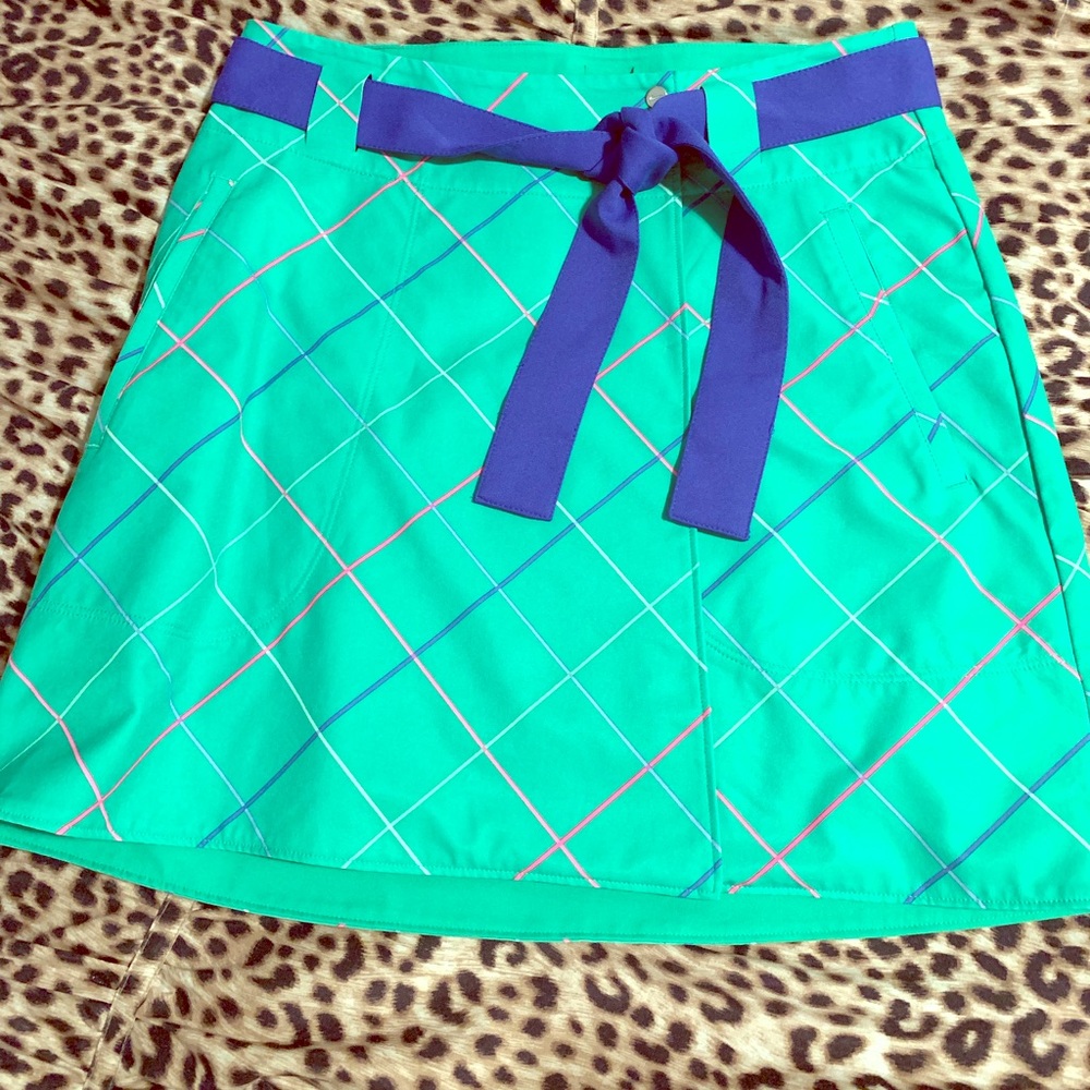 Women’s Nike skort reversible